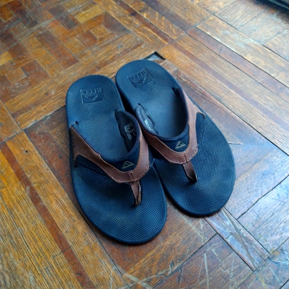 Reef Sandals w. Bottle Opener